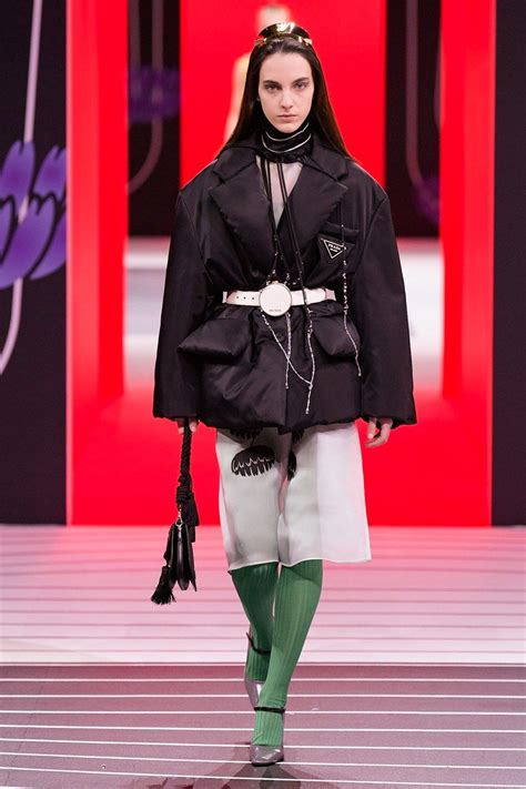 prada sfilata fw 19-20|Prada Fall 2020 Ready.